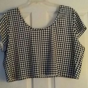 Hounds Tooth crop Top